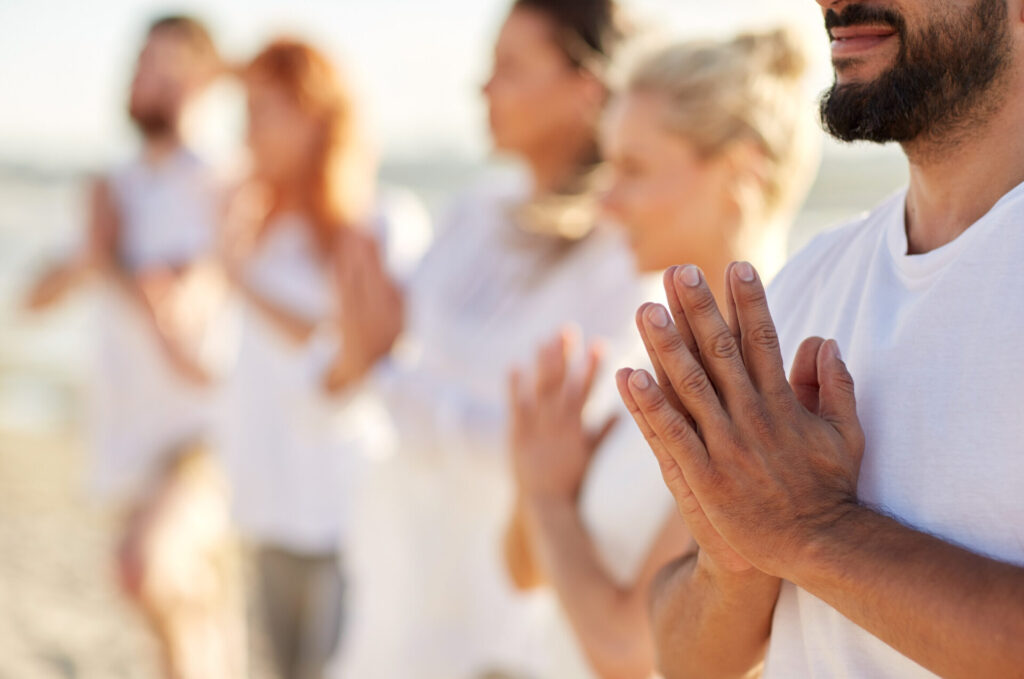 Marbella wedding trends 2025 - Beach yoga, & breathwork for some zen time preparation!
